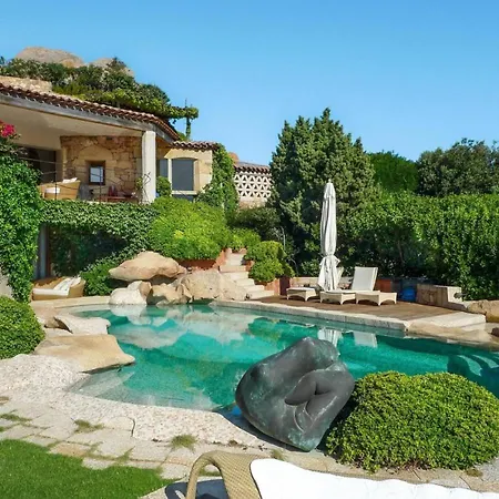 Ancora - Elegant Escape Above Villa Porto Cervo